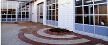 BOUTIQUES LAROCHE