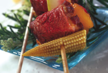 Brochettes de Magret de canard maïs, abricots et figues