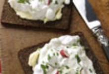 tartine pain noir fromage