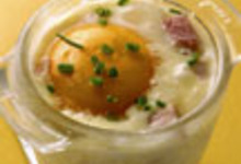 Timbale "coque" aux herbes et.jambon - Schinken-Kräuter-Ei in Förrnchen