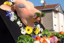 La tête de veau à la fête à Ussel 2010