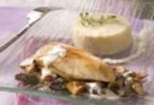 Suprêmes de pintade au Champagne et petits champignons