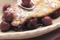 http://www.recettespourtous.com/files/imagecache/recette_fiche/img_recettes/2212_omelette_poelee_chocolat_cerises.jpg