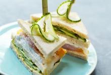 Club sandwich aux Concombre de France et haddock