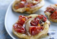 Mini pizzas aux Tomates cerises de France