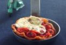 http://www.recettespourtous.com/files/imagecache/recette_fiche/img_recettes/2983_recette-tatin-tomate-mozzarella.jpg