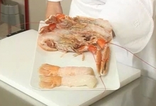 Préparer une langoustine