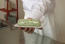 Préparer un beurre aux herbes