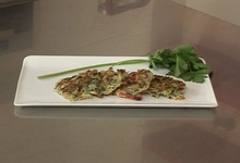Rösti de pommes de terre au saumon fumé et aux herbes
