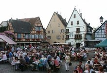Une soirée conviviale sur la Place St-Léon IX
