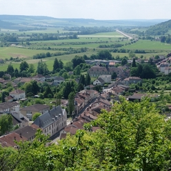 vue sur la vallée de la Marne depuis la colline de l'ancien château de Joinville 