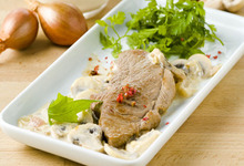 Steak d’agneau à la crème de champignons