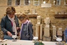 Dégustation des Anis au Musée Lapidaire de la Crypte