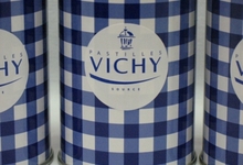 pastilles de Vichy dans leur boîte