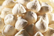  Les Meringues aux Amandes 