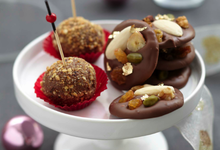 Sucettes chocolat noir praliné