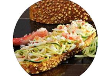 Tartines De Spaghetti De De Courgette Carbonara Et Crabe Des Neiges 