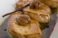 Foie gras poêlé aux vins et crême de marron vanillée
