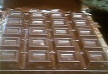 fabrique son propre chocolat!