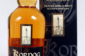 KORNOG Whisky Breton Single Malt Tourbé vieilli en fût de Bourbon. Embouteillage officiel  (70cl).