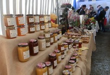 La Boutique miel des abeilles Famille Goujon