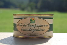 Pâté de campagne aux baies de genièvre