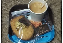 1 café + 1 madeleine = 1,50€