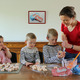 Macarons au jambon-buerre en apéritif pour l'anniversaire de tata Sophie - Photo gagnante du jeu-concous l'Incroyable Cousinade de Paysan Breton