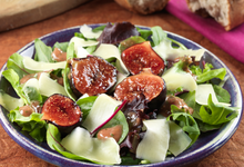 Salade d’automne aux figues et à l’Emmental de Savoie