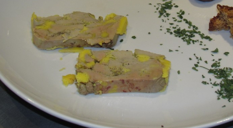 Foie gras mi-cuit en semi conserve
