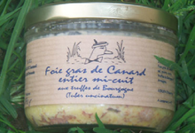 Foie gras de canard entier mi-cuit aux truffes de Bourgogne