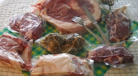 colis de viande de porc sous vide