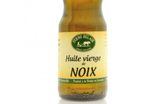 Huile vierge de noix.