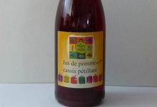 jus de pomme cassis pétillant