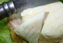 Crottin de chèvre fermier demi affiné