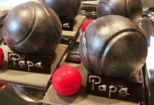 boule de pétanque tout en chocolat.