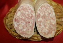 Chez Alex, Saucisson à l'ail