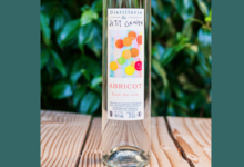 Distillerie du Petit grain, eau de vie d'abricot