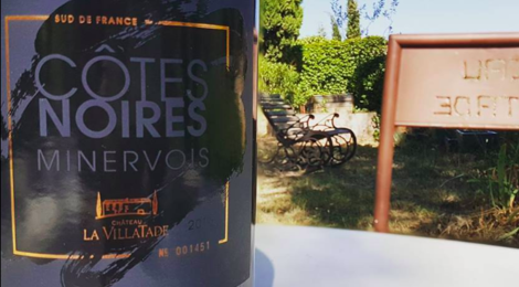Chateau La Villatade. Côtes noires