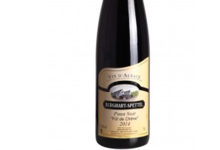 Domaine Burghart Spettel. Pinot noir