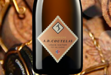 Champagne AD Coutelas. Louis Victor