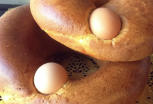 Boulangerie Pâtisserie La Fougasseria. Brioche de Pâques