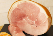 Le tuyé de Mésandans. Jambon blanc tranché