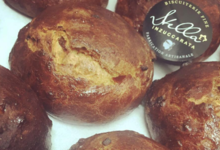 Stella Inzuccarata Biscuiterie Fine. Pain des morts