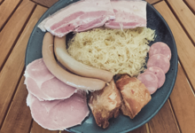 Chez Laure et Paul. Choucroute garnie