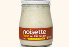 La Ferme des Peupliers. Yaourt noisettes au lait entier du jour