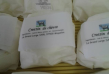 Le Grand Large. Crottin de chèvre