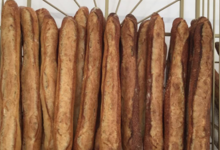 Boulangerie De Belles Manières. baguettes