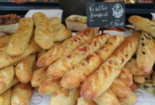Maison Collet. Ficelles garnies