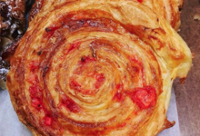 Maison Marnay. Escargot aux pralines roses